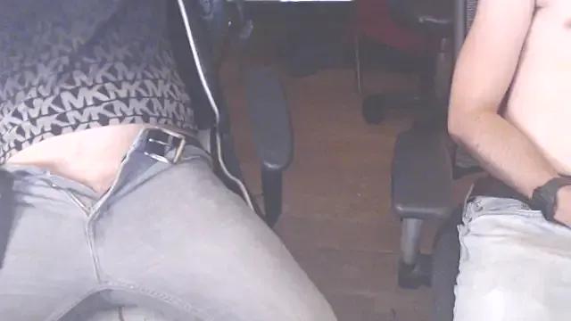 Try girls webcam shows. Sweet cute Free Performers.