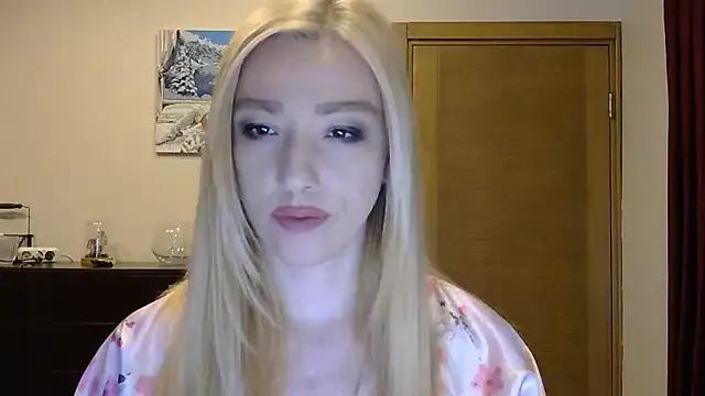Wild_Silk_Desire from StripChat is Freechat
