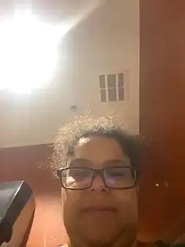 wishuhope4 from StripChat is Freechat