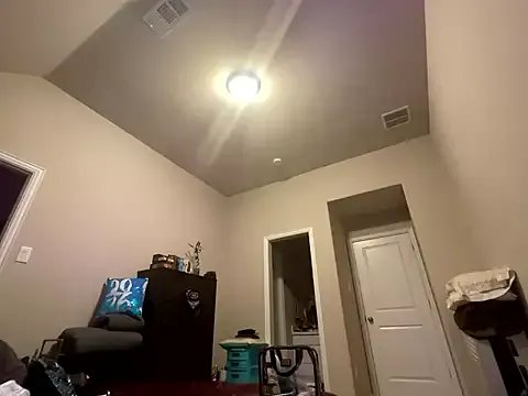 wynterheat from StripChat is Freechat