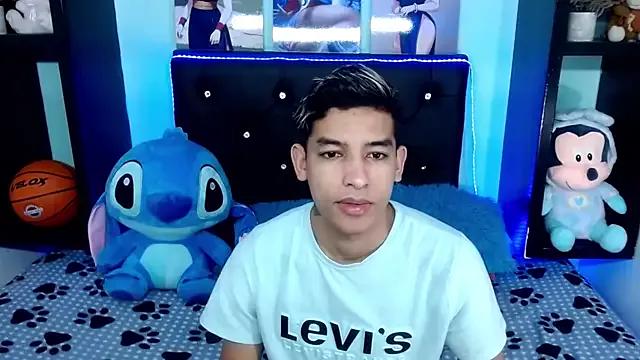 X_oliver_x from StripChat