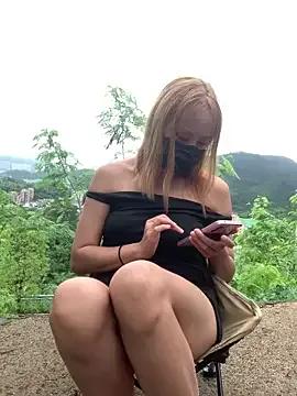 xiaoqiran857 from StripChat is Freechat