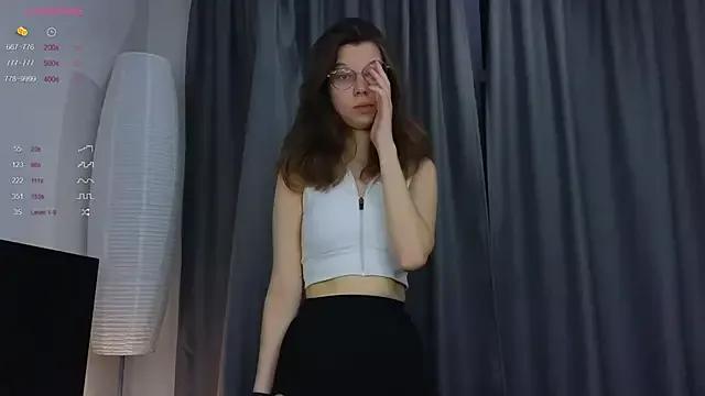 Xonalenei from StripChat is Freechat