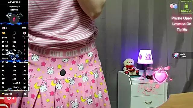 Try girls webcam shows. Sweet cute Free Performers.