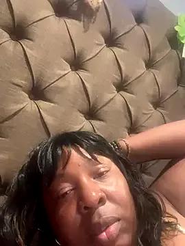XXXLollipopsJuicy from StripChat