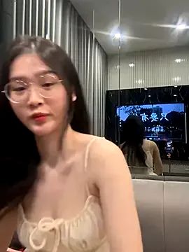 Yangying_99 from StripChat is Freechat