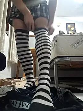 yasminabitch from StripChat is Freechat