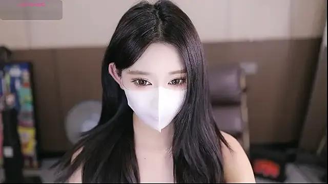 Yaya_1888 from StripChat