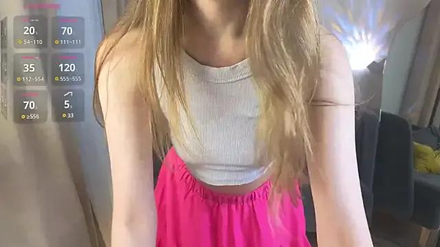 yes_Alice from StripChat is Freechat