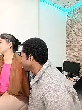 Freechat Yin_yang_hot on StripChat