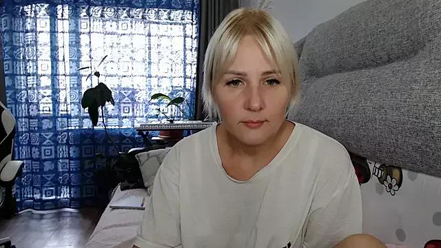 Try girls webcam shows. Sweet cute Free Performers.