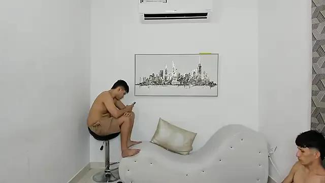 YouBratty2 from StripChat is Freechat