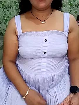 Your-Yashika from StripChat is Freechat