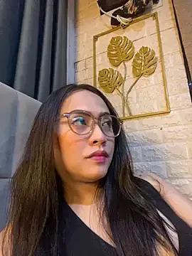 yourdevilsweettsx from StripChat is Freechat