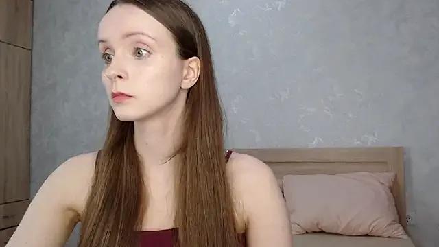 Yourplayfulspark from StripChat is Freechat