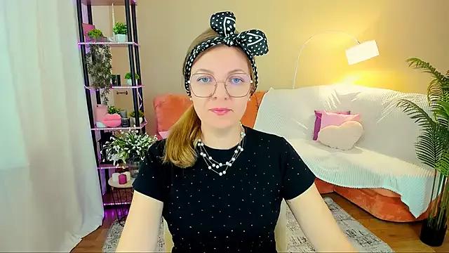 Try girls webcam shows. Sweet cute Free Performers.