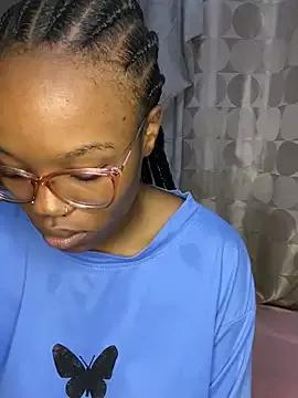 YummyMelanin117 from StripChat is Freechat