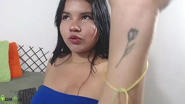 zahira_lenox01 from StripChat is Freechat