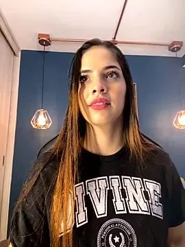 Freechat Zoe_Bae on StripChat